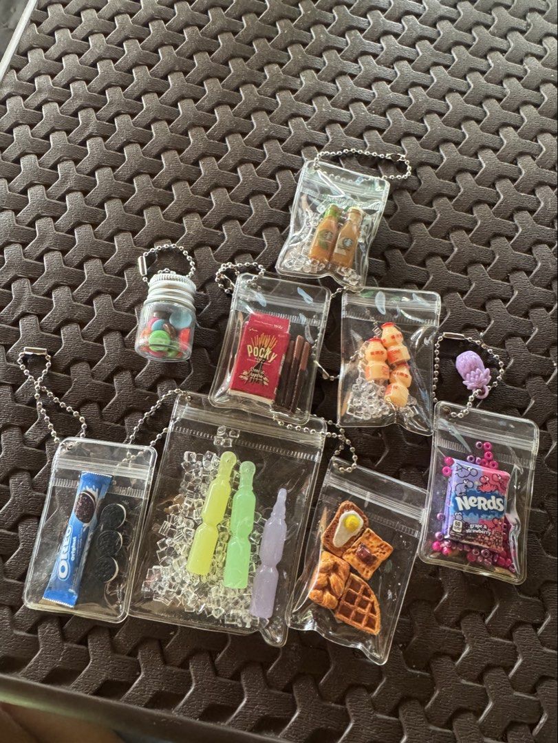 Miniature Food Snack pouch Keychains (Category: Handmade Craft) located in Tagbilaran City. Submitted by haileyyyyyy21 (Listing ID 1431095584, Image 2). Description: Miniature Food Snack pouch Keychains Custom orders:pm only Handmade Non-tarnish Mop: gcash/maya Mod:jnt/ 🍊app CO/ TT app CO 📍Bohol .