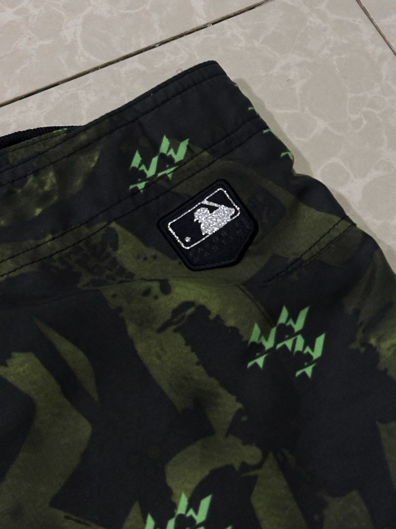 MLB Detroit Tigers Board Shorts (Category: Shorts) located in Manila. Submitted by zeltt (Listing ID 1431021080, Image 3). Description: cm: 78 to size 30 length: 21inch.