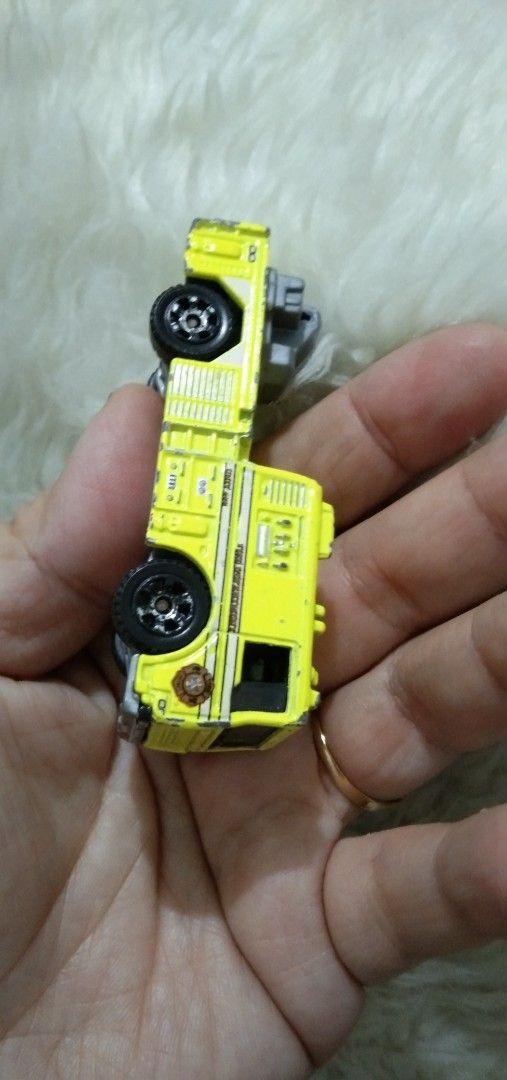 Neon yellow firetruck matchbox (Category: Vehicle & Diecast Models) located in Quezon City. Submitted by eidorableshop (Listing ID 1431092372, Image 2). Description: .