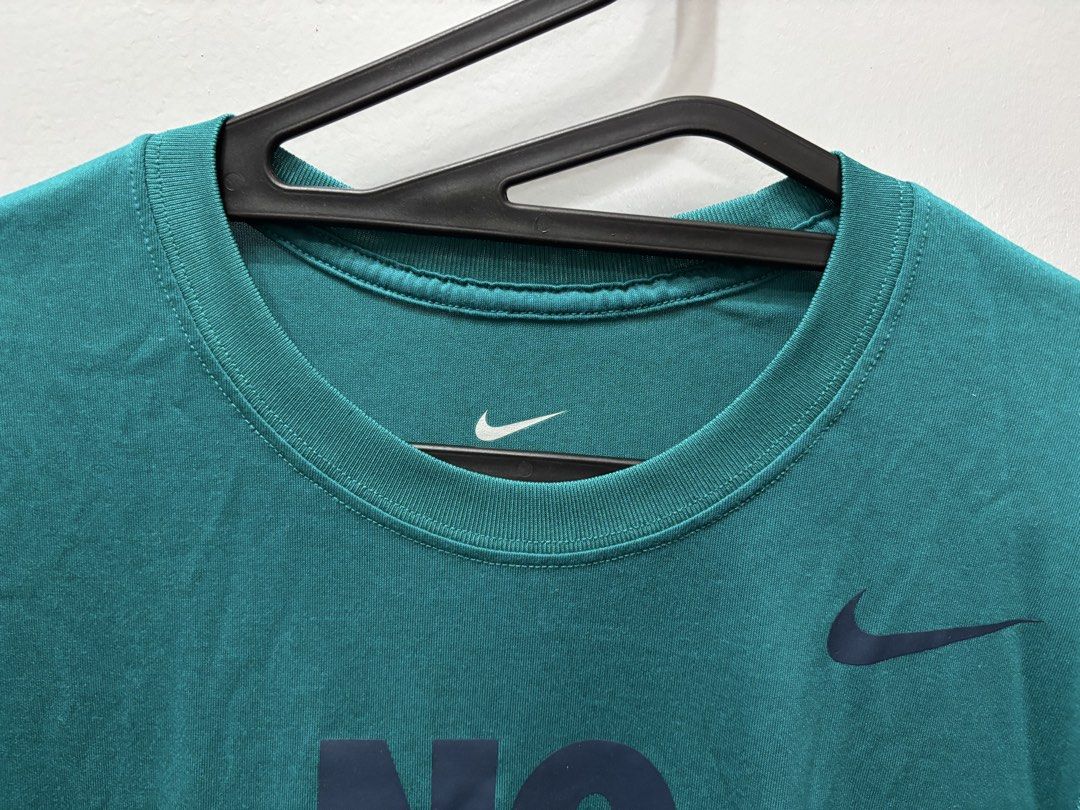 Nike Dri-FIT Green Shirt Small (Category: Activewear) located in Manila. Submitted by rsmsn (Listing ID 1431016902, Image 2). Description: .