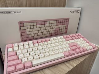 由 rubyoxoxxo (刊登 ID 1431114990，圖片 1) 提交，位於 的 (類別：)，說明：。