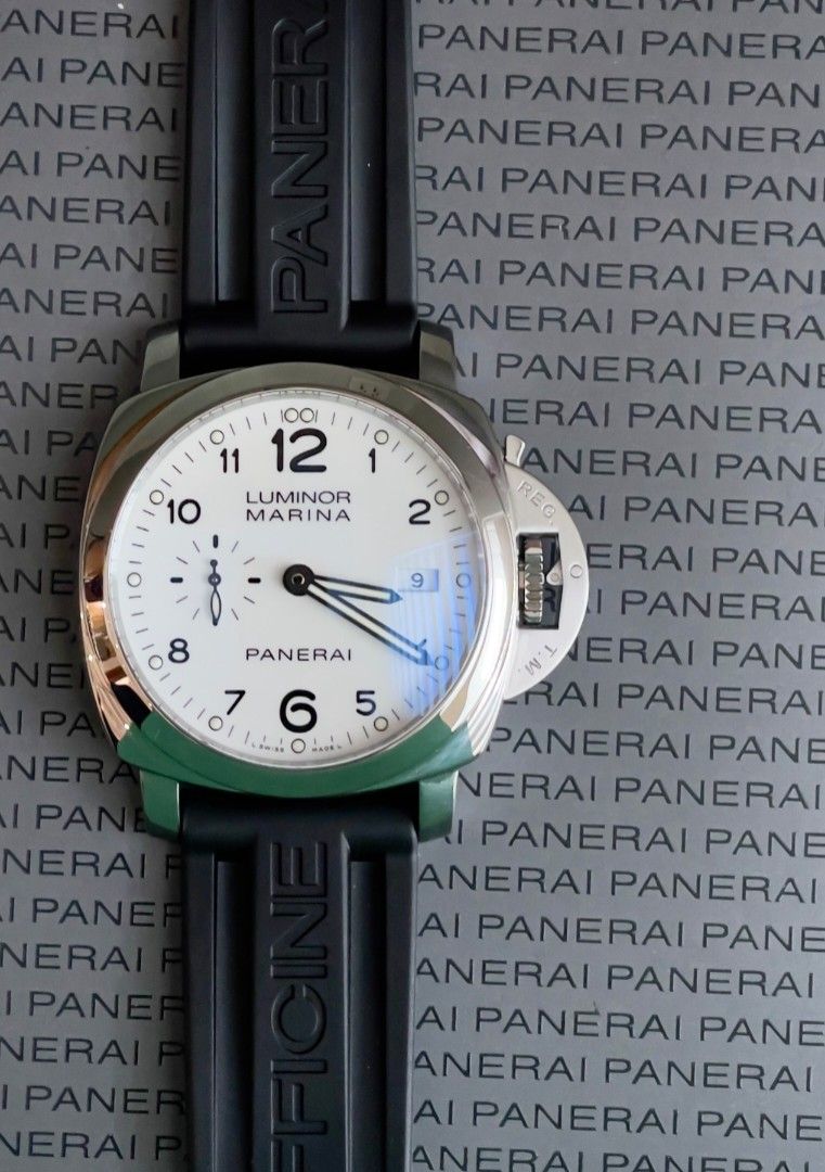 Panerai Luminor Marina 0499 (Category: Men's Watches) located in Manila. Submitted by trustedwatchguyph (Listing ID 1431115861, Image 1). Description: steal deals 262k only panerai luminor marina Pam0499 44mm automatic white dial 2014 full set, secondary strap included condition 9.8/10 Pm for inquiries.