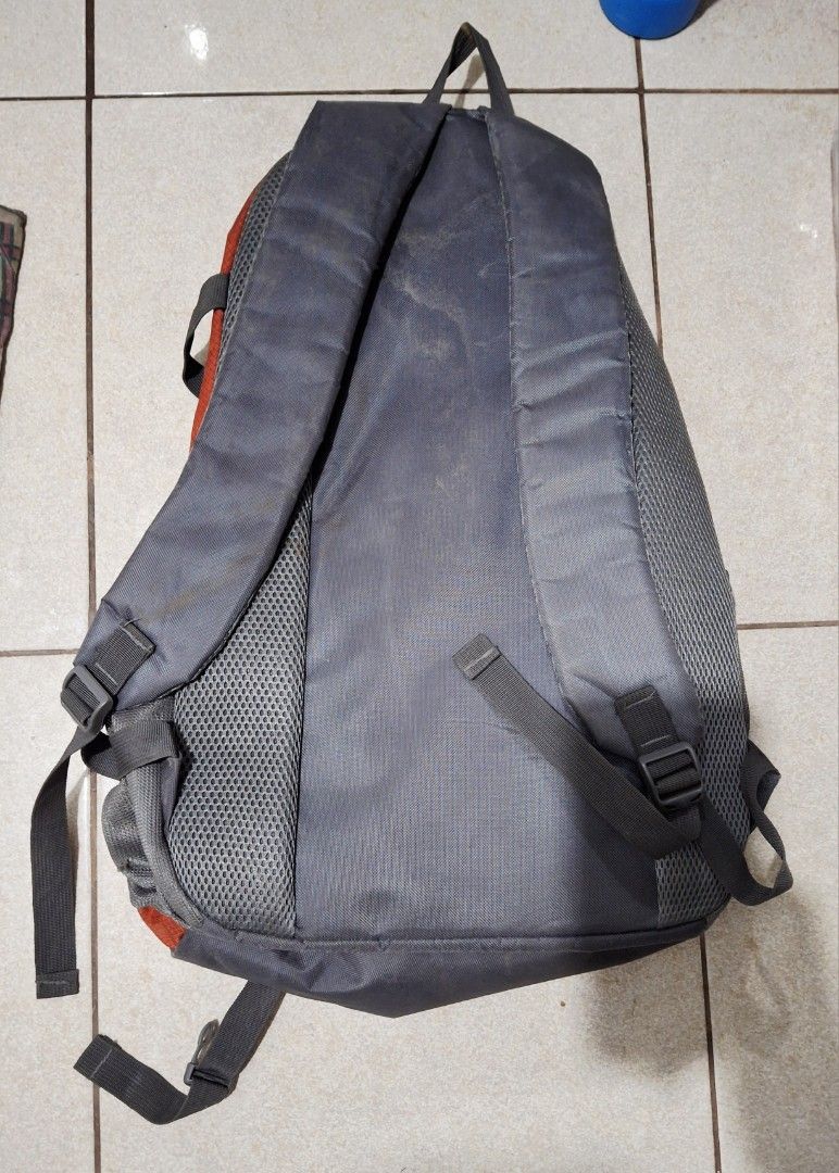Red and Gray Backpack (Category: Backpacks) located in Manila. Submitted by jptrading11 (Listing ID 1431139001, Image 1). Description: travel bag.