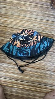 (Category: ) located in . Submitted by shop.ela (Listing ID 1431000190, Image 1). Description: .