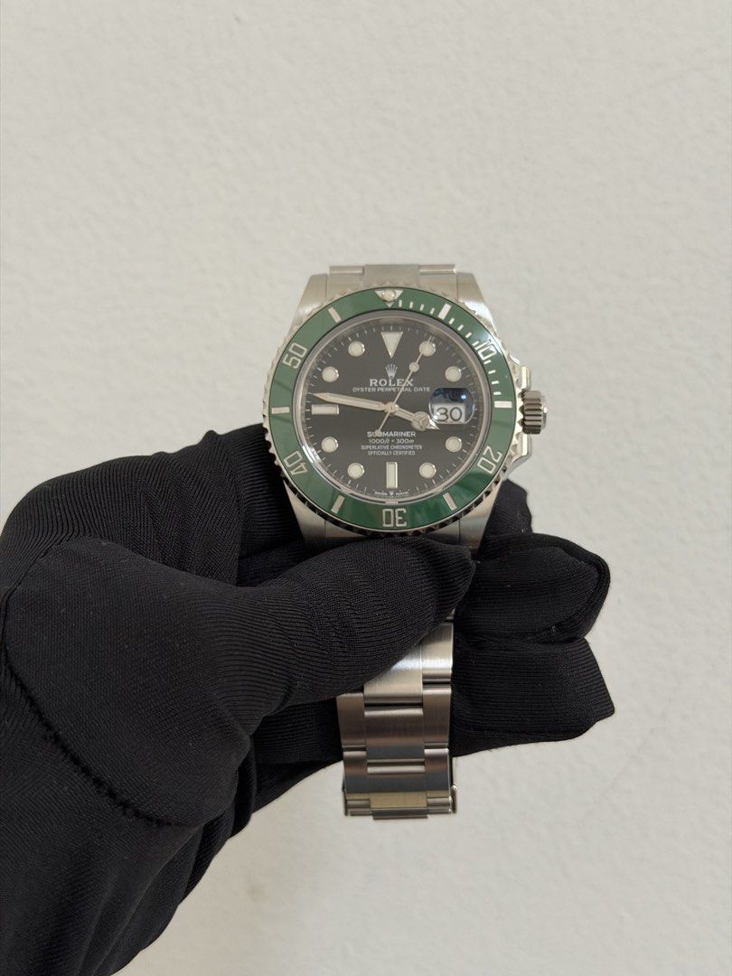 Rolex Submariner Starbucks (Category: Luxury Watches) located in San Juan City. Submitted by rhyswatchph (Listing ID 1431117894, Image 2). Description: Rolex Submariner Starbucks 41mm 126610LV Year 2020 Full Set Condition 9.8/10 San Juan City/New Manila QC On hand Other watches available .