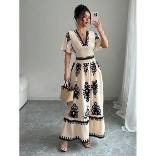 (Category: ) located in . Submitted by shoplyhub (Listing ID 1430981059, Image 1). Description: .