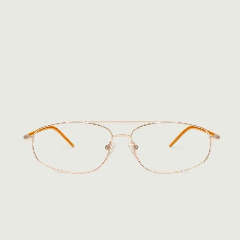 Sunnies Studios Optical Trent in Tinsel (Category: Sunglasses & Eyewear) located in Makati City. Submitted by beaa24 (Listing ID 1431077599, Image 1). Description: With prescription: L - 2.00, R - 1.25 Can have the lens changed in Sunnies for 795 pesos Free cleaning at Sunnies anytime and no receipt needed Will ship with case. Case needs cleaning - has some dust inside and black marks outside. Barely used. No when worn please, hindi bagay sa face
