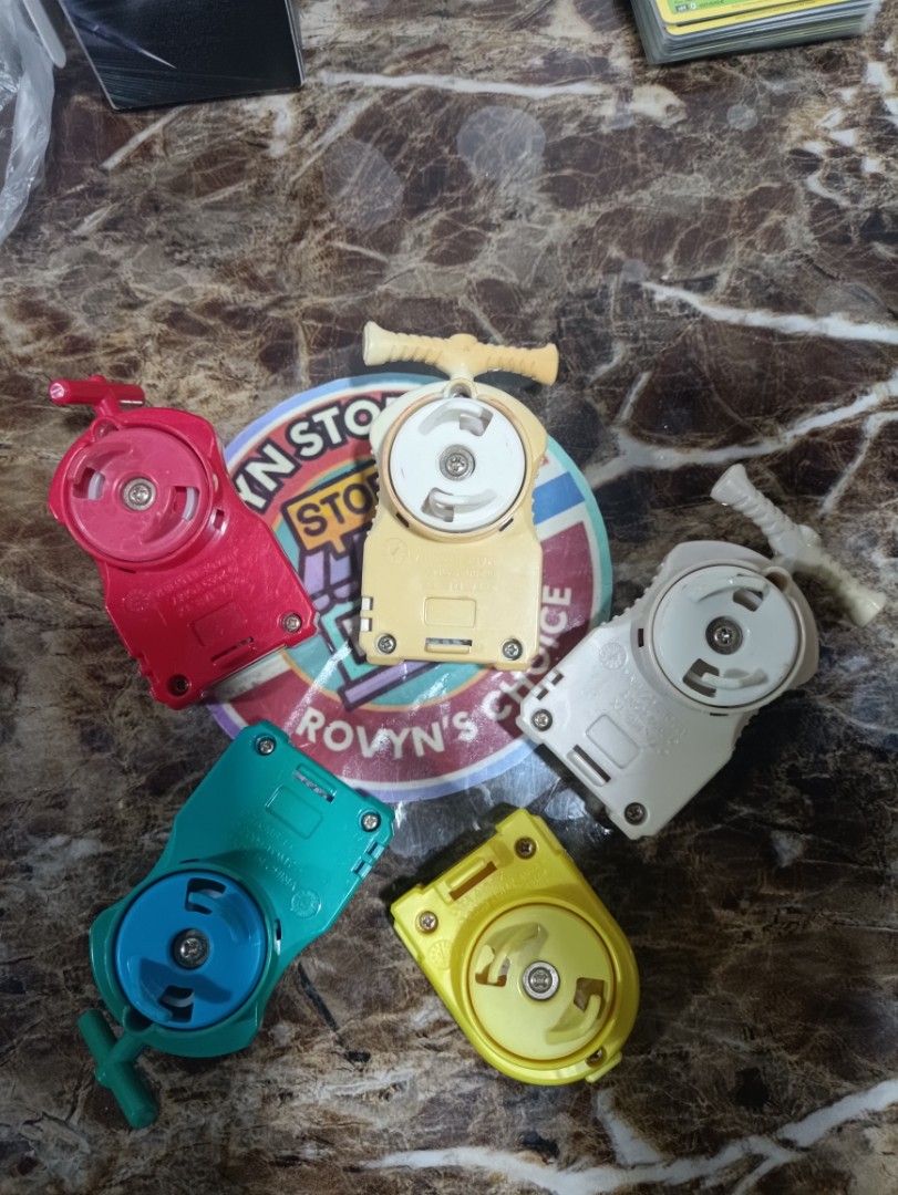Takara tomy beyblade launcher (2009) (Category: Action & Battle Toys) located in Caloocan City. Submitted by rovynstore30 (Listing ID 1431151717, Image 1). Description: if per piece 200 pesos take all 590 pesos only small size compare sa mga new versions, 2009 yung year na nakalagay, para sa mga naunang versions ng beyblade mod: lalamove or shoppe checkout payment via Gcash.