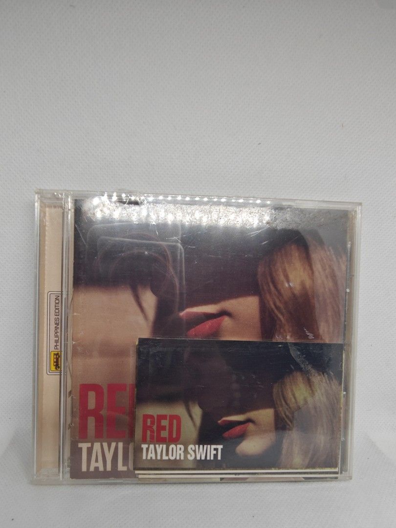TAYLOR SWIFT- RED (PHILIPPINES EDITION WITH CALENDAR) (Category: CDs & DVDs) located in Manila. Submitted by musiccdshopnew (Listing ID 1431036701, Image 1). Description: .
