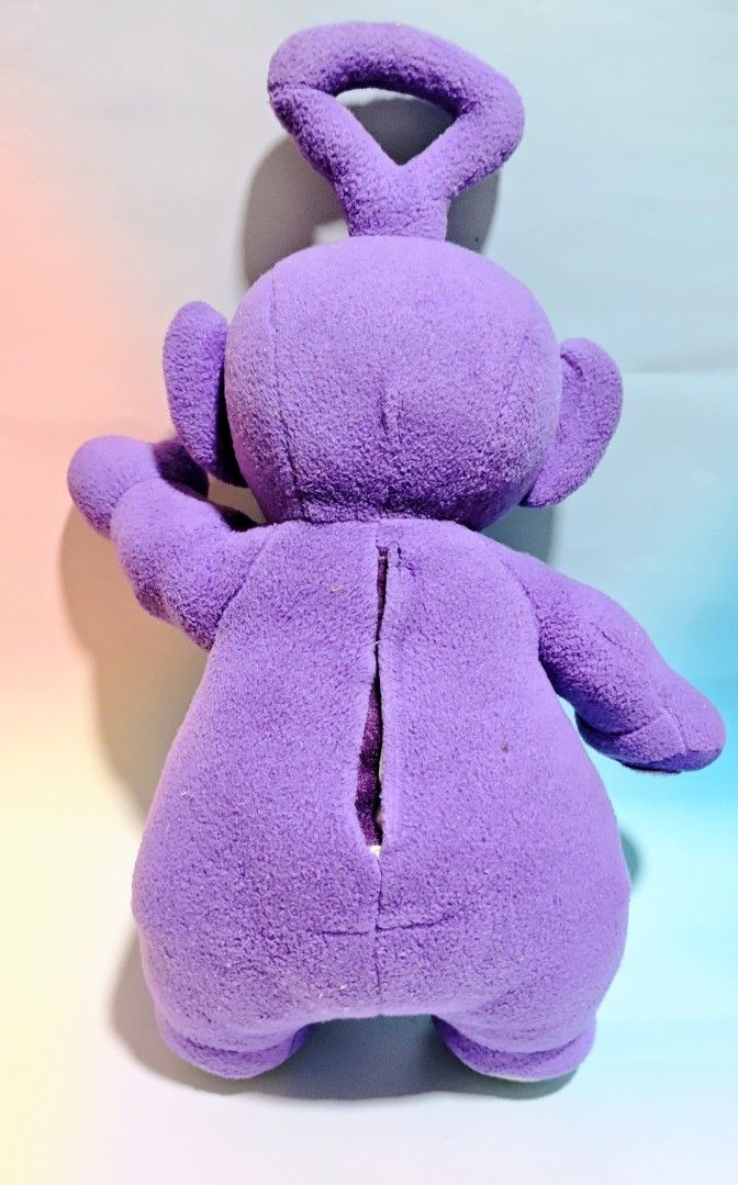 TELETUBBIES PLUSH TOY (Category: Plushies & Soft Toys) located in Manila. Submitted by yourfavoritethings7 (Listing ID 1431123741, Image 2). Description: Cut tag/etikita. As is. Hard face.