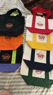 (Category: ) located in . Submitted by la.thriftph (Listing ID 1431002561, Image 1). Description: .