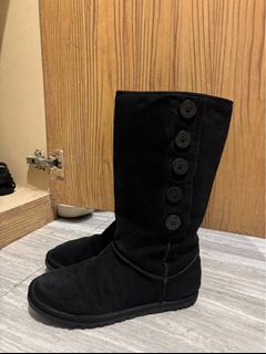 (Category: ) located in . Submitted by shopmik4scloset (Listing ID 1420336398, Image 1). Description: .