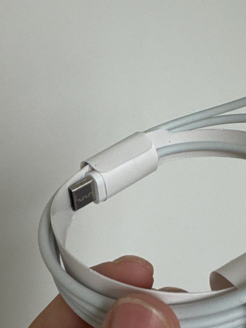 USB-C to lighting cable, Mobile Phones & Gadgets, Mobile & Gadget ...