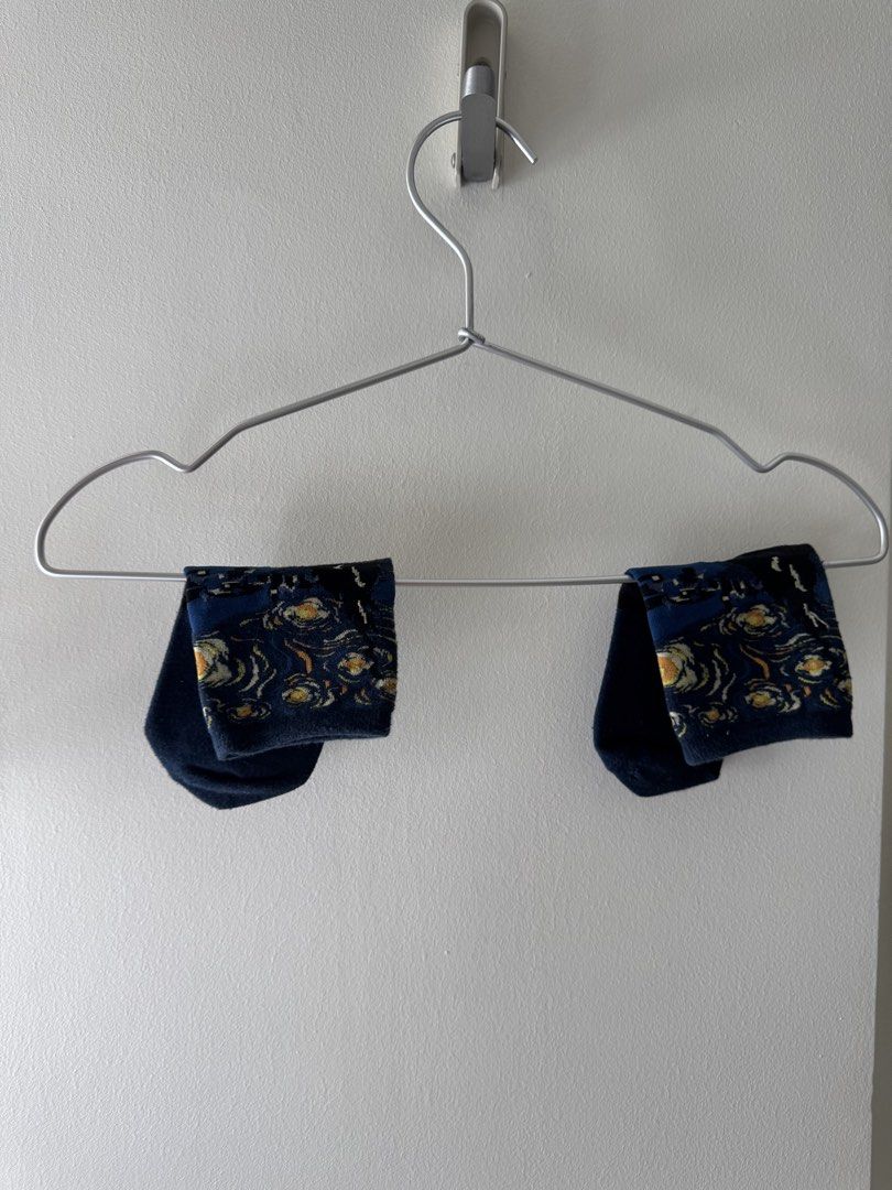 Van Gogh Starry Night Socks (Category: Socks) located in Makati City. Submitted by gabisabi (Listing ID 1431006518, Image 1). Description: - Van Gogh Starry Night Socks - Features the famous artwork - Stylish and unique design - Perfect for art lovers.