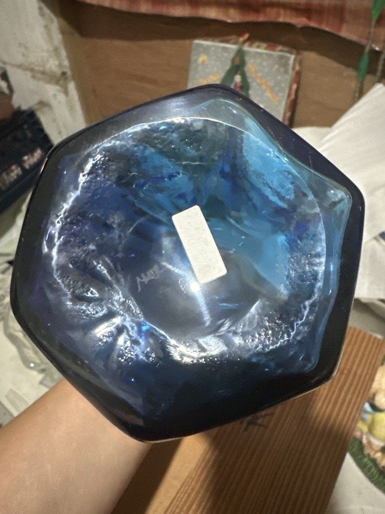 Wine decanter (Category: Wine Cellar & Storage) located in Antipolo. Submitted by queens.collections (Listing ID 1429868095, Image 3). Description: Skukl1114254xx.