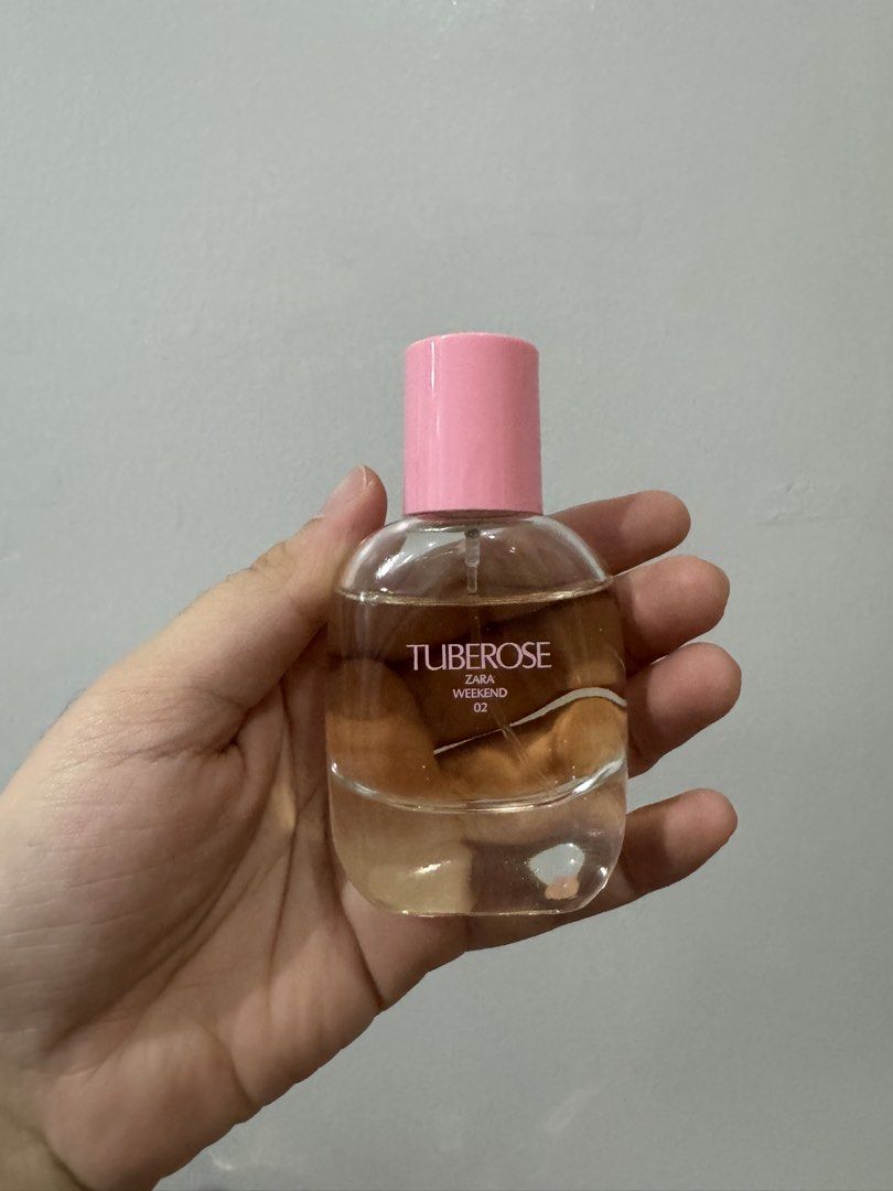Zara Tuberose Weekend 02 Perfume (Category: Fragrance & Deodorants) located in Santa Rosa. Submitted by pollabear (Listing ID 1431052620, Image 1). Description: .