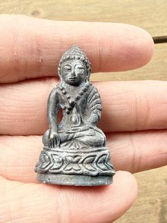 (Category: ) located in . Submitted by eat.sleep.sell.repeat (Listing ID 1435343580, Image 1). Description: .