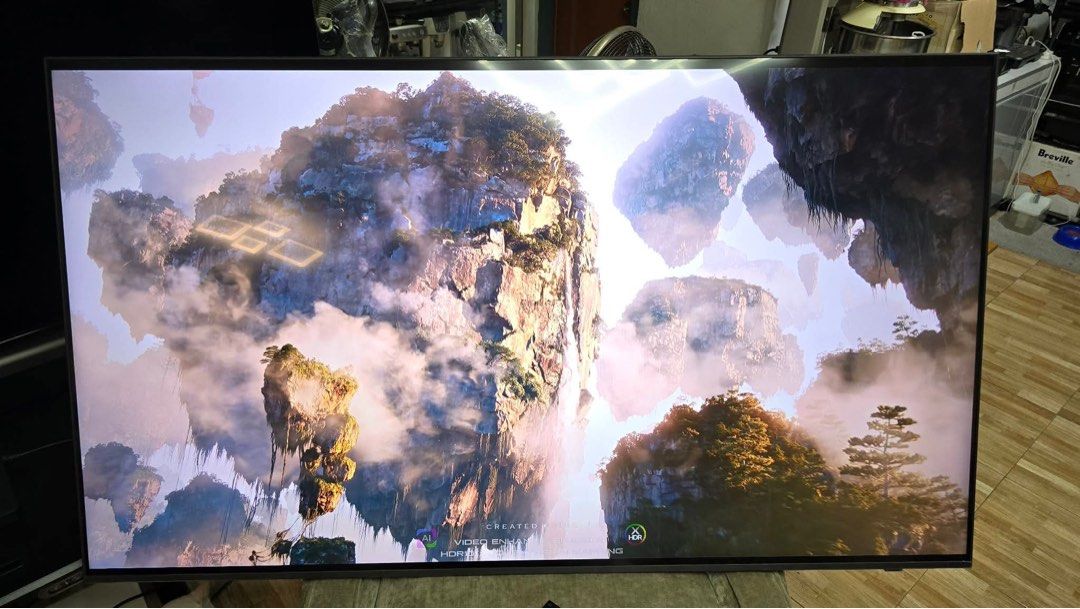 65” Samsung Smart TV (Category: TV) located in Taytay. Submitted by mikz_1303 (Listing ID 1435386358, Image 3). Description: 65” Samsung UA65DU7700S 2024 entry-level Crystal UHD 4K smart TV Unit with Box and remote Used/Demo Unit from New Zealand As Is Where Is Pickup only 28k.