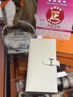 （分類：）位於 。 由 360_Luxury 提交（商品編號 1435474886，圖片 1）。簡介： 。