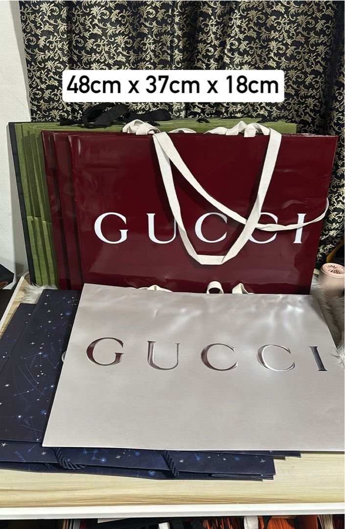 ✅ Authentic Gucci Large Paperbag (Category: Luxury Bags & Wallets) located in Quezon City. Submitted by box.luxebycheng (Listing ID 1435466743, Image 1). Description: 750 each, any color/version ✅ signs of usage/storage.