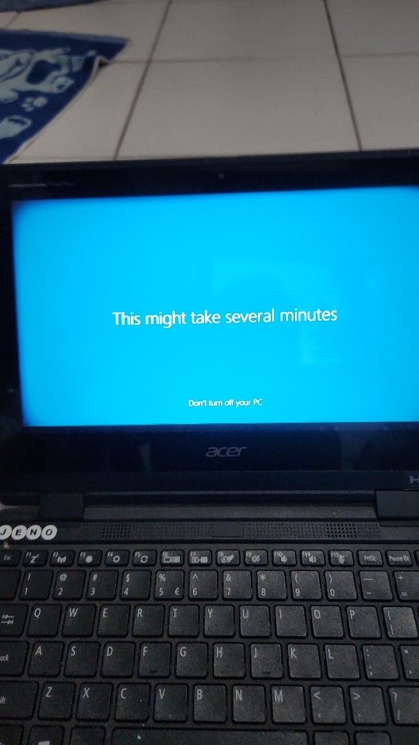 Acer Laptop - Windows 10442667175028336640