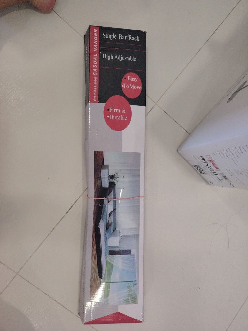 Adjustable Clothes Rack with Wheels441951043705251842