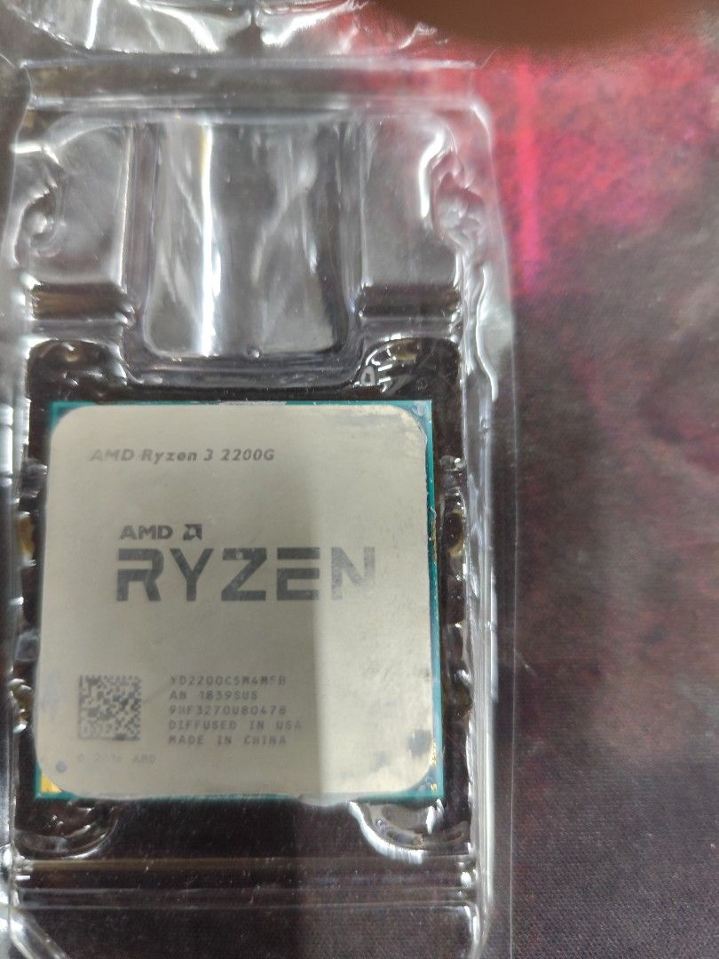 AMD Ryzen 3 2200G CPU with Radeon Vega Graphics
