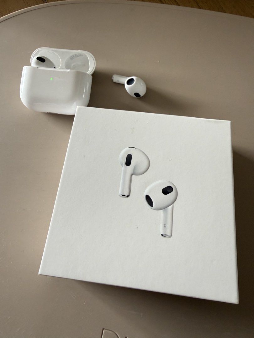 Apple AirPods 3rd Generation