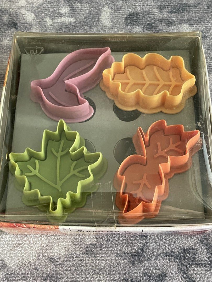 Assorted Cookie Cutters - Various Designs441840400366970886