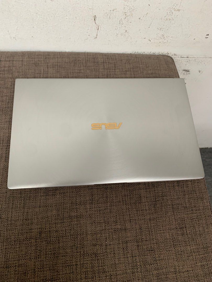 Asus Zenbook ux434 laptop441997037531320321