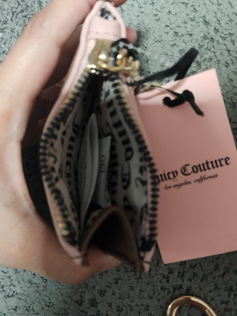 Authentic Juicy Couture & Jessica Simpson Cardholder (Category: Wallets & Card holders) located in Taytay. Submitted by aavyaandnin (Listing ID 1433828356, Image 3). Description: - Authentic Juicy Couture & Jessica Simpson cardholders - Features Juicy Couture logo - Selling for ₱900 each (Original price: ₱2030) - Includes a keychain - Perfect for cards and small essentials - Stylish and functional accessory - Available in multiple designs.