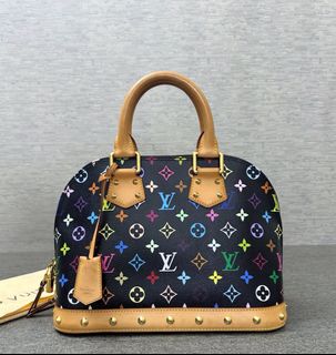 (Category: ) located in . Submitted by ag.luxurycollection (Listing ID 1435394115, Image 1). Description: .