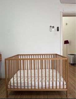(Category: ) located in . Submitted by Marisaposa (Listing ID 1435355053, Image 1). Description: .