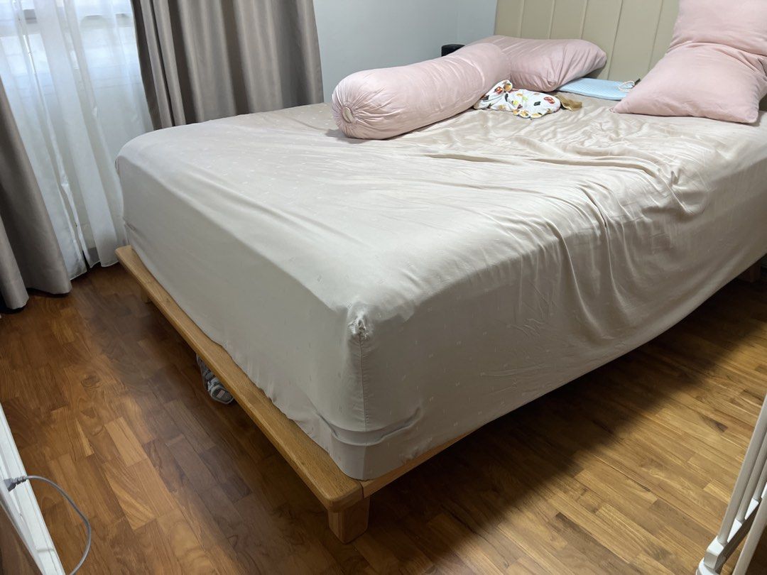 Bed Frame441811122415872004