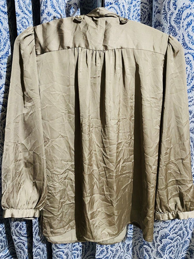 Blouse (Category: Blouses) located in Baguio. Submitted by vanity_kimo (Listing ID 1435441349, Image 3). Description: .