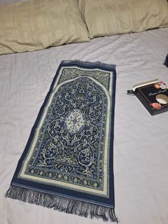 (Category: ) located in . Submitted by NurzaJ (Listing ID 1435487138, Image 1). Description: .