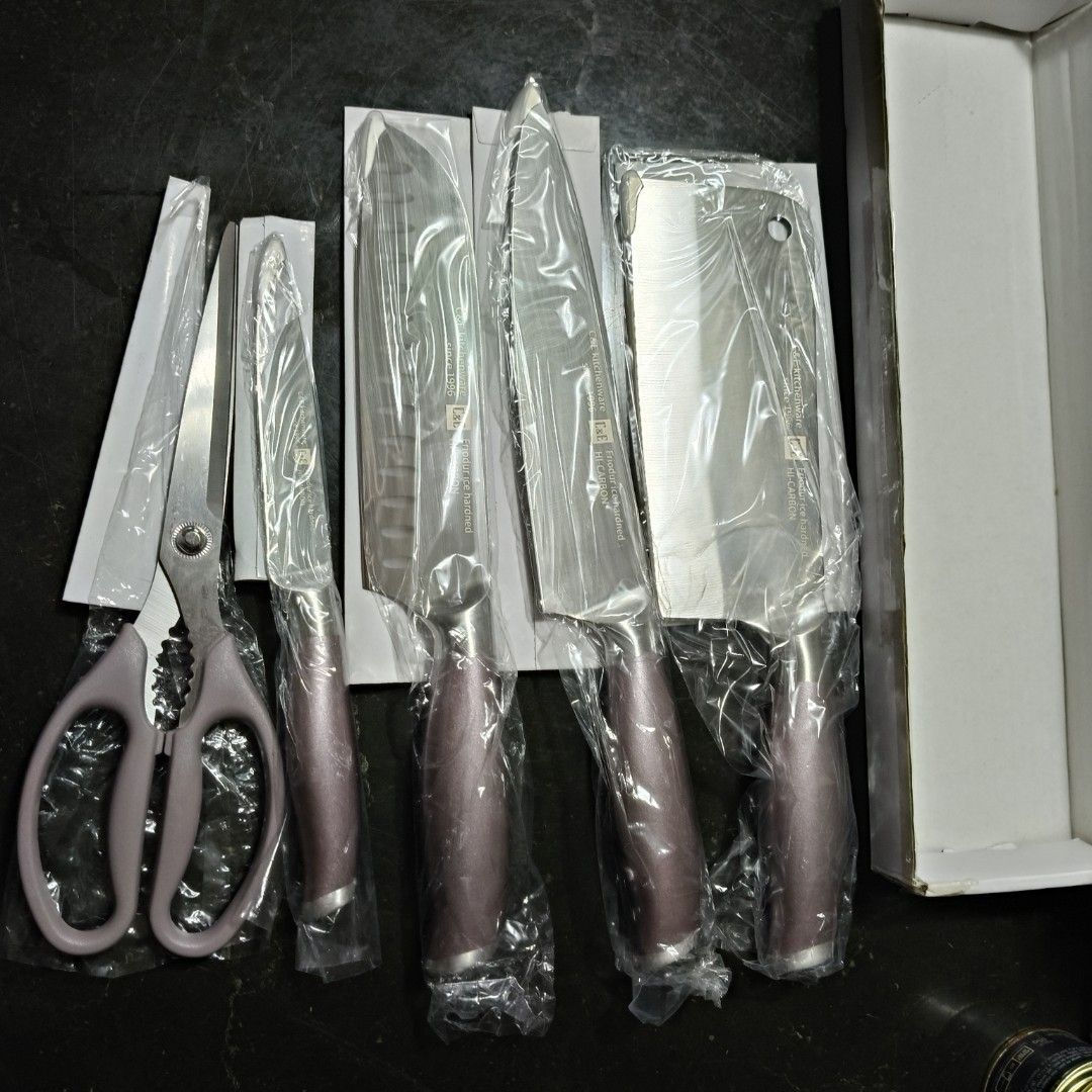 BNIB C&E Kitchenware High Carbon Knives & Scissors (Read listing & reply accordingly)