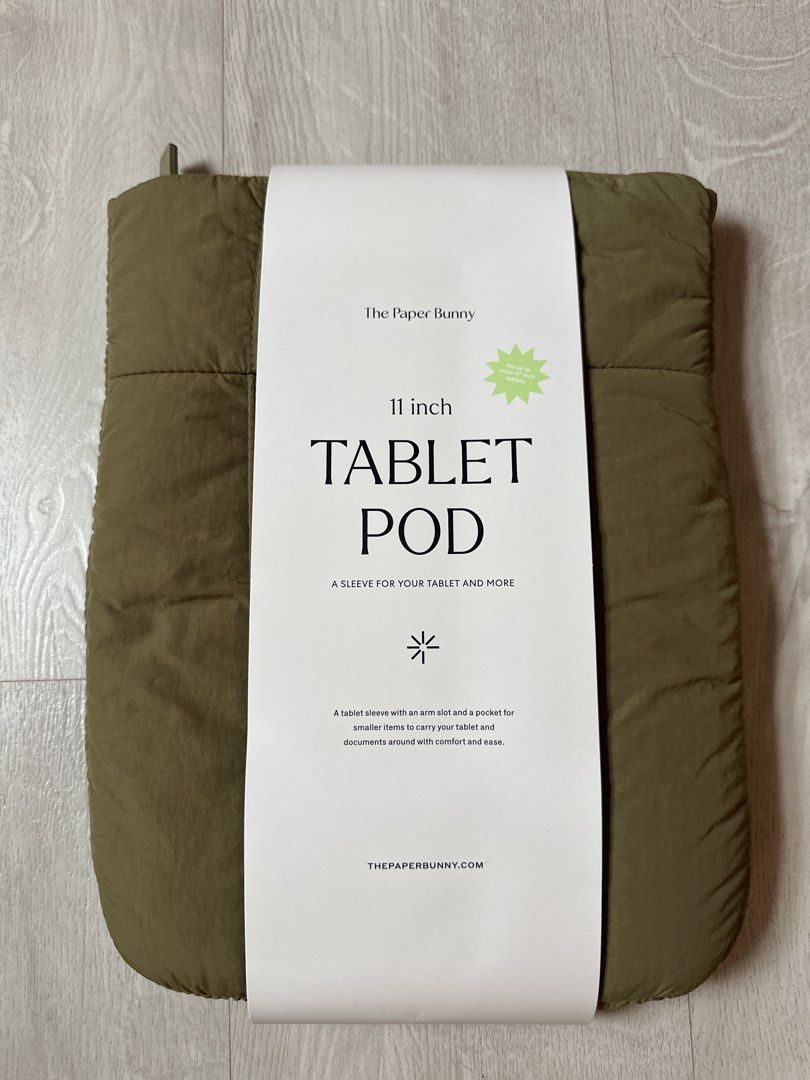 BNIB The Paper Bunny 11" Tablet Pod in Willow