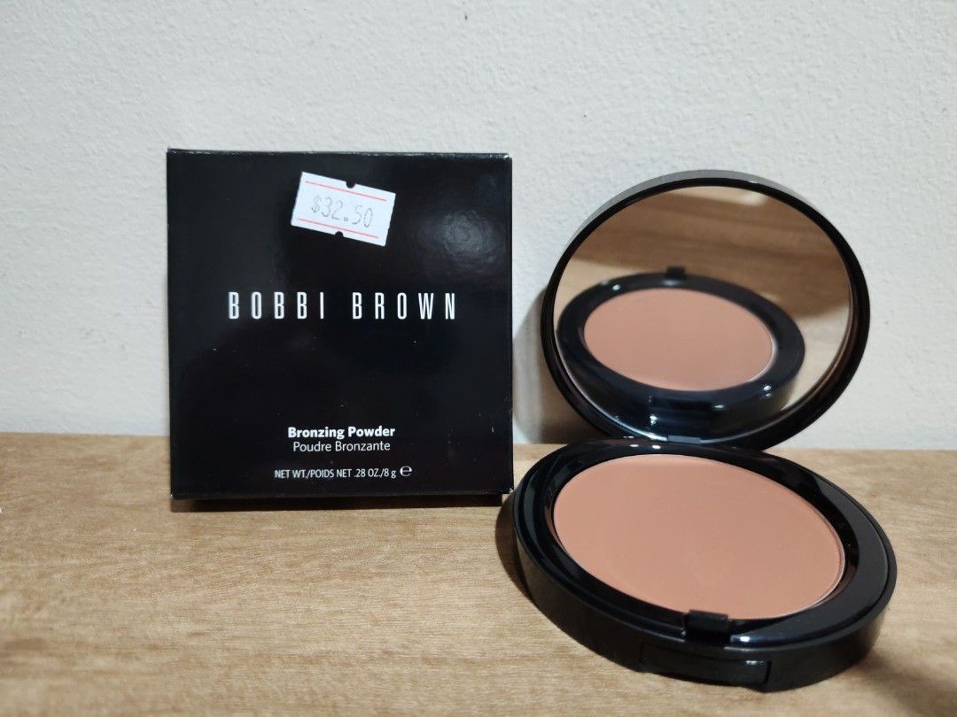 Bobbi Brown Bronzing Powder Dark 3 (Category: Makeup) located in Marikina City. Submitted by myspace1971 (Listing ID 1435438225, Image 1). Description: 👉 PLEASE READ 💯% Guaranteed authentic STOCKS 1 🫱👉 On hand /AVAILABLE/AVAILABLE/AVAILABLE🫱unless marked SOLD LOCATION📍MARIKINA ✅ Pay first before shipping ✅ Payment via G cash ✅ SF courtesy of buyer 🚛LBC 🏍️Lalamove.
