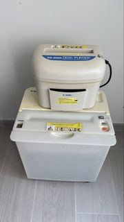 （分類：）位於 。 由 ciaochristopher 提交（商品編號 1435399152，圖片 1）。簡介： 。