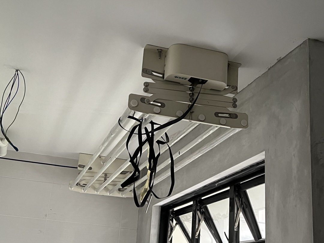 Ceiling Mounted Clothes Drying Rack