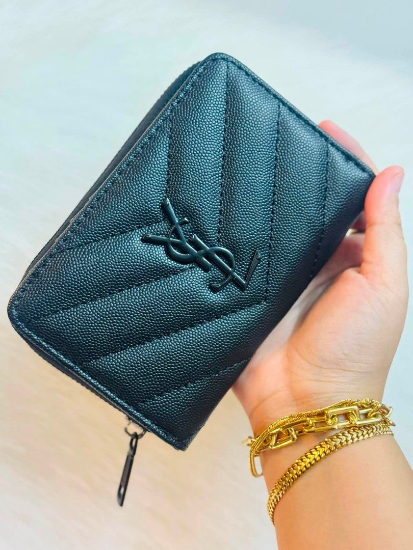 Chanel Black Quilted Wallet (Category: Luxury Bags & Wallets) located in Manila. Submitted by rcwluxx (Listing ID 1435432019, Image 2). Description: Our luxury bag is crafted for those who appreciate elegance, confidence, and timeless style. ✨.