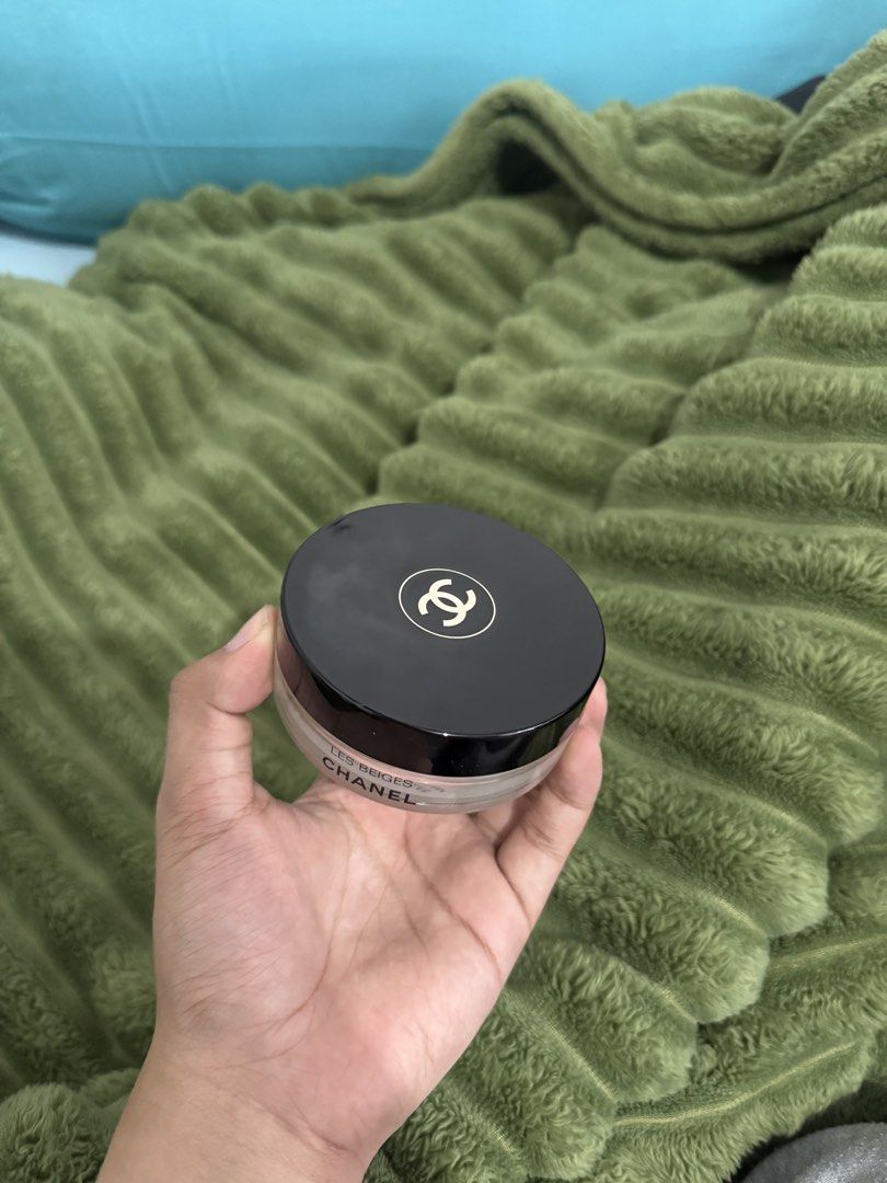Chanel les beiges bronzer 390 tan bronze (Category: Makeup) located in Pasig City. Submitted by august2ulip (Listing ID 1435519612, Image 2). Description: LAST PRICE! - 390 soleil tan bronze.