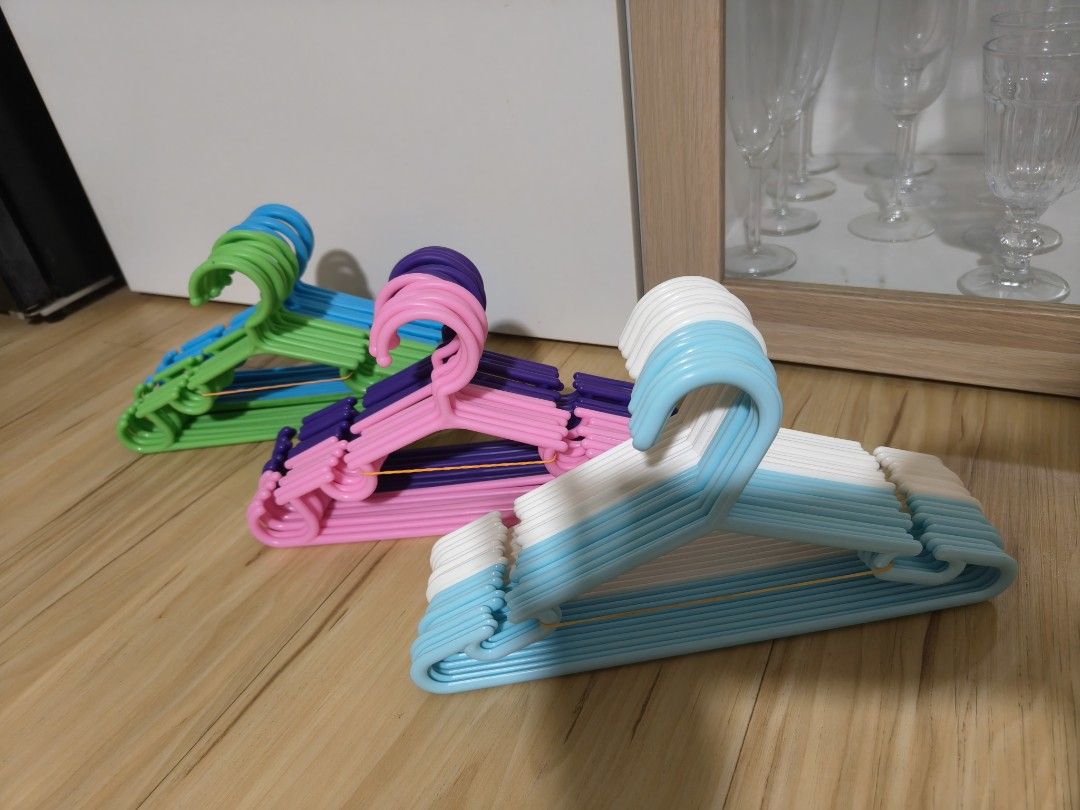 Children Plastic Clothes Hangers