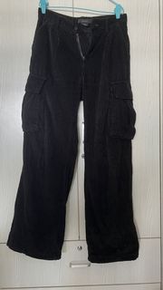 (Category: ) located in . Submitted by selling_good_items22 (Listing ID 1435360383, Image 1). Description: .