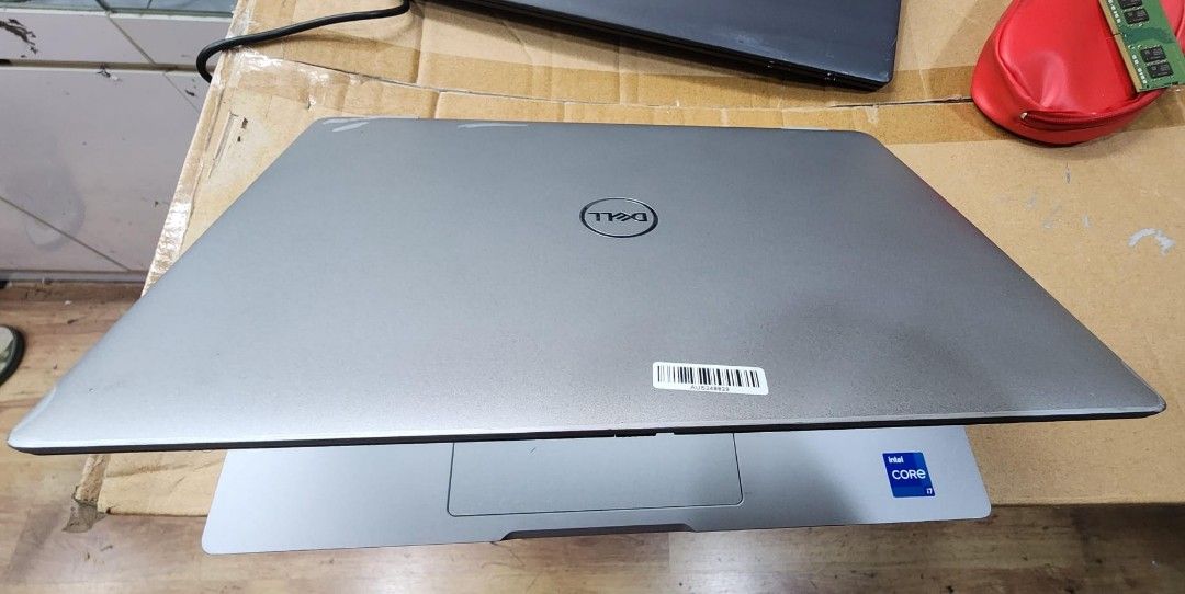 Dell Latitude Core i7-11th gen441881563413227525