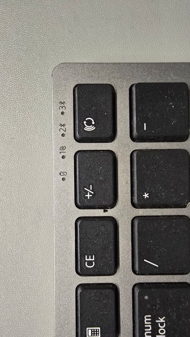 Dell Premier Multi-Device KB700 Wireless Keyboard and Mouse442005037316188163