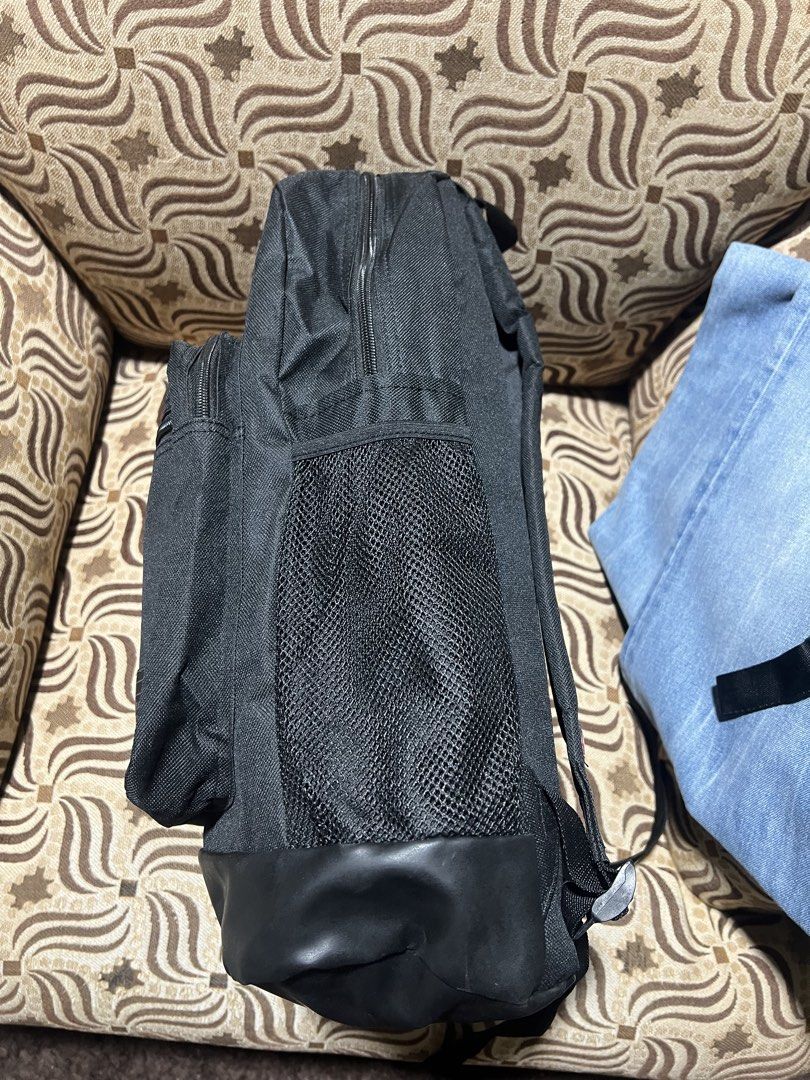 Dickies Black Backpack (Category: Backpacks) located in General Tinio. Submitted by pistachiodreambar (Listing ID 1435362171, Image 3). Description: Dickies Black Varsity Backpack - fits laptop/ipad (laptop sleeve inside) - many pockets - lightweight brand new !! .