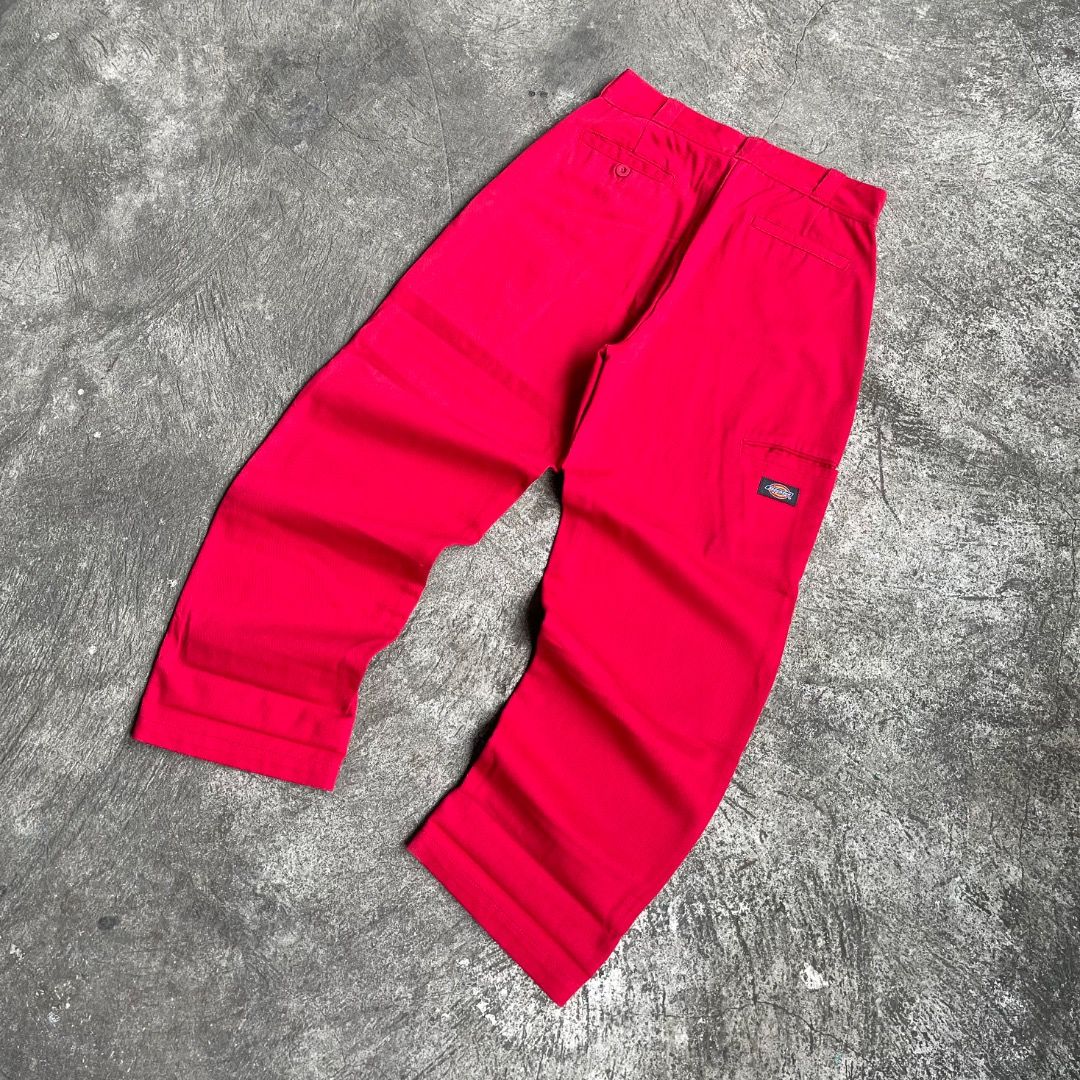Dickies Double Knee Work Pants Red (Rare) (Category: Jeans) located in Quezon City. Submitted by ykgdrip (Listing ID 1435392442, Image 2). Description: Excellent Condition waist: 32 length: 43 Thigh: 13 leg opening: 9.5 Issue: cut tag.