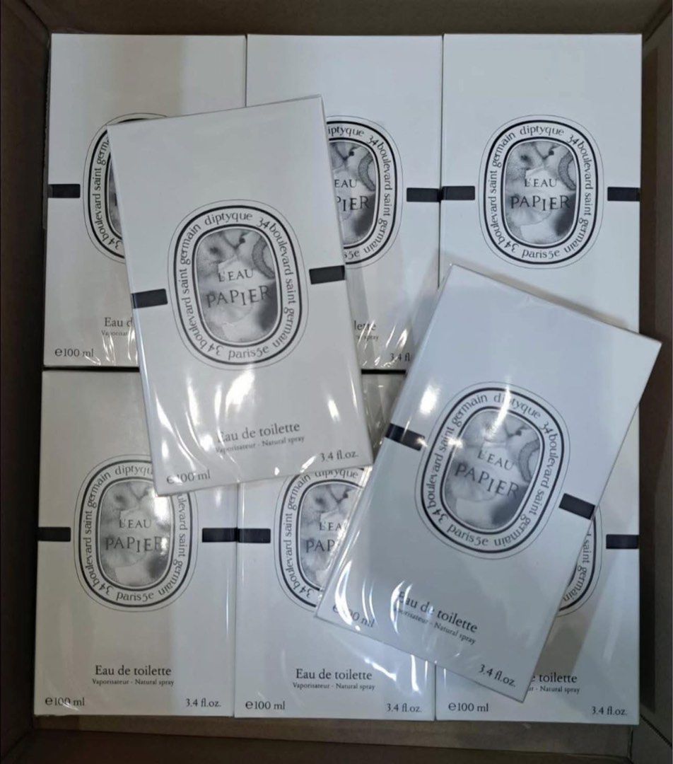 Diptyque L'Eau Papier Eau de Toilette 100ml (Category: Fragrance & Deodorants) located in Manila. Submitted by pearch14 (Listing ID 1435430549, Image 1). Description: L’Eau Papier by Diptyque ₱7,750 edt 100ml unisex Smells like: clean white paper with soft musk and creamy rice — minimalist, skin-like, and cozy. Scent profile: • 🧻 Paper accord – airy, slightly powdery, very clean • 🍚 Rice steam note – soft, milky, comforting • 🌸 Mimosa – light 
